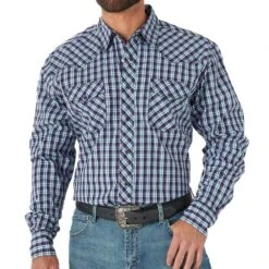 Wrangler Men's 20X Competition Advanced Comfort Purple Plaid Snap Shirt