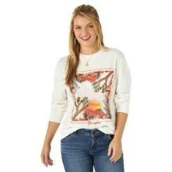 Women's Wrangler® Retro® Long Sleeve Desert Square Graphic Tee
