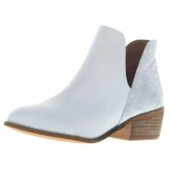 Corkys Footwear White Women's Corky's White Stars Wayland Bootie