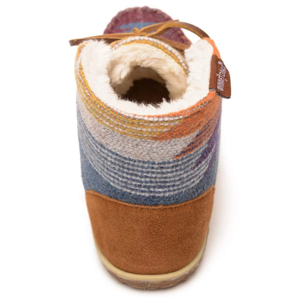 Minnetonka Women's Multi Color Torrey Slipper - Image 4