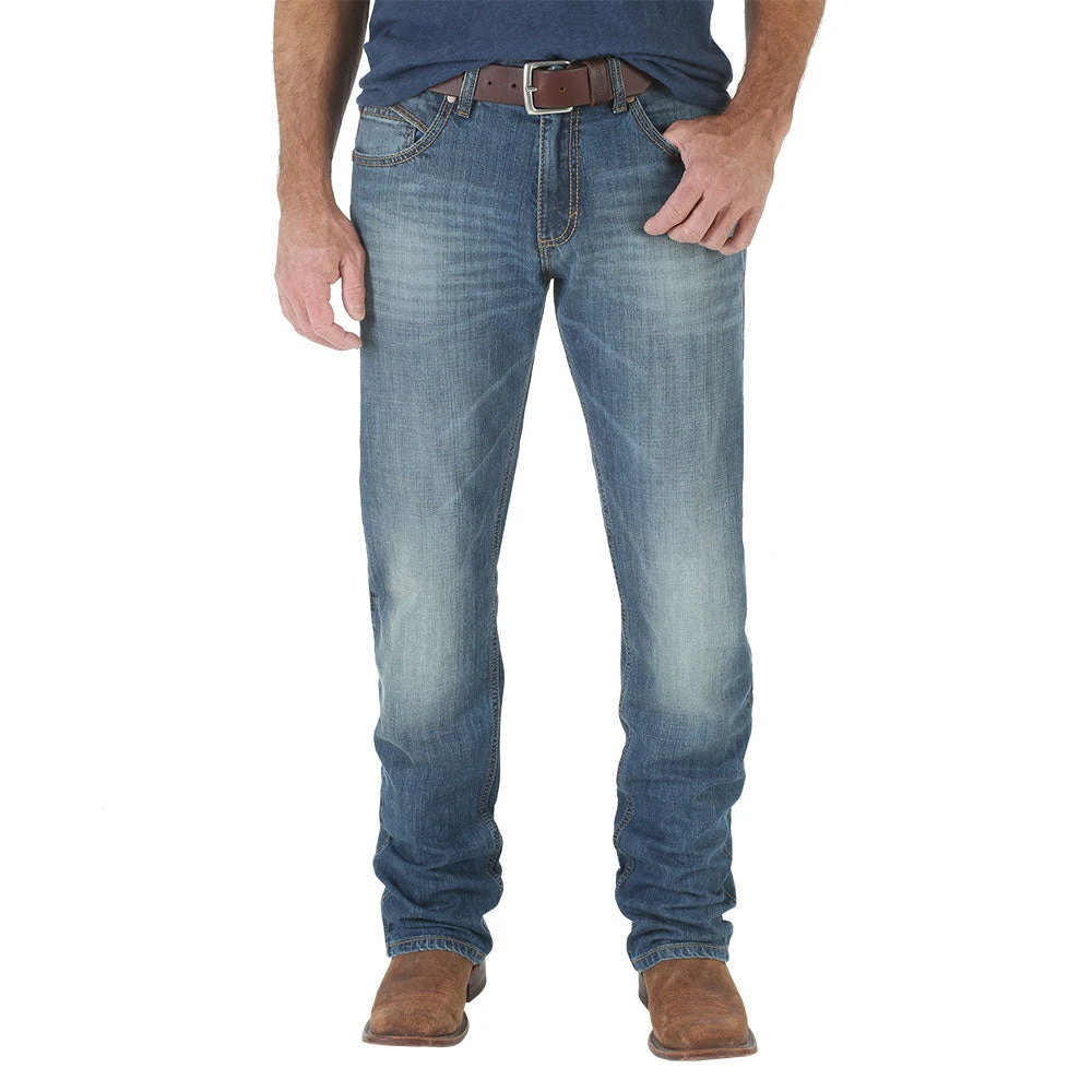 Wrangler Retro Slim Fit River Wash Jeans - Image 2